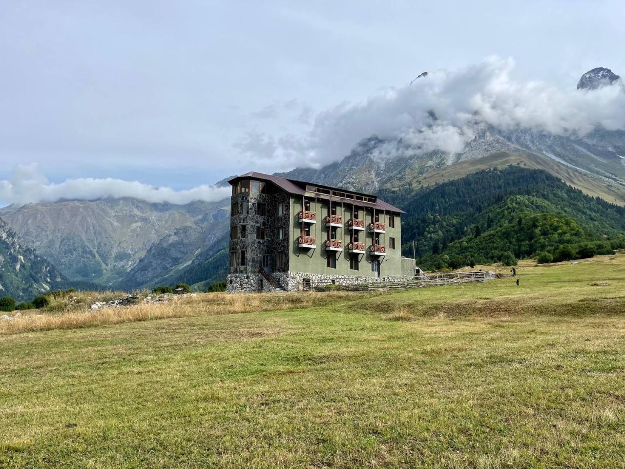 Hotel Lamala Mazeri Exterior foto