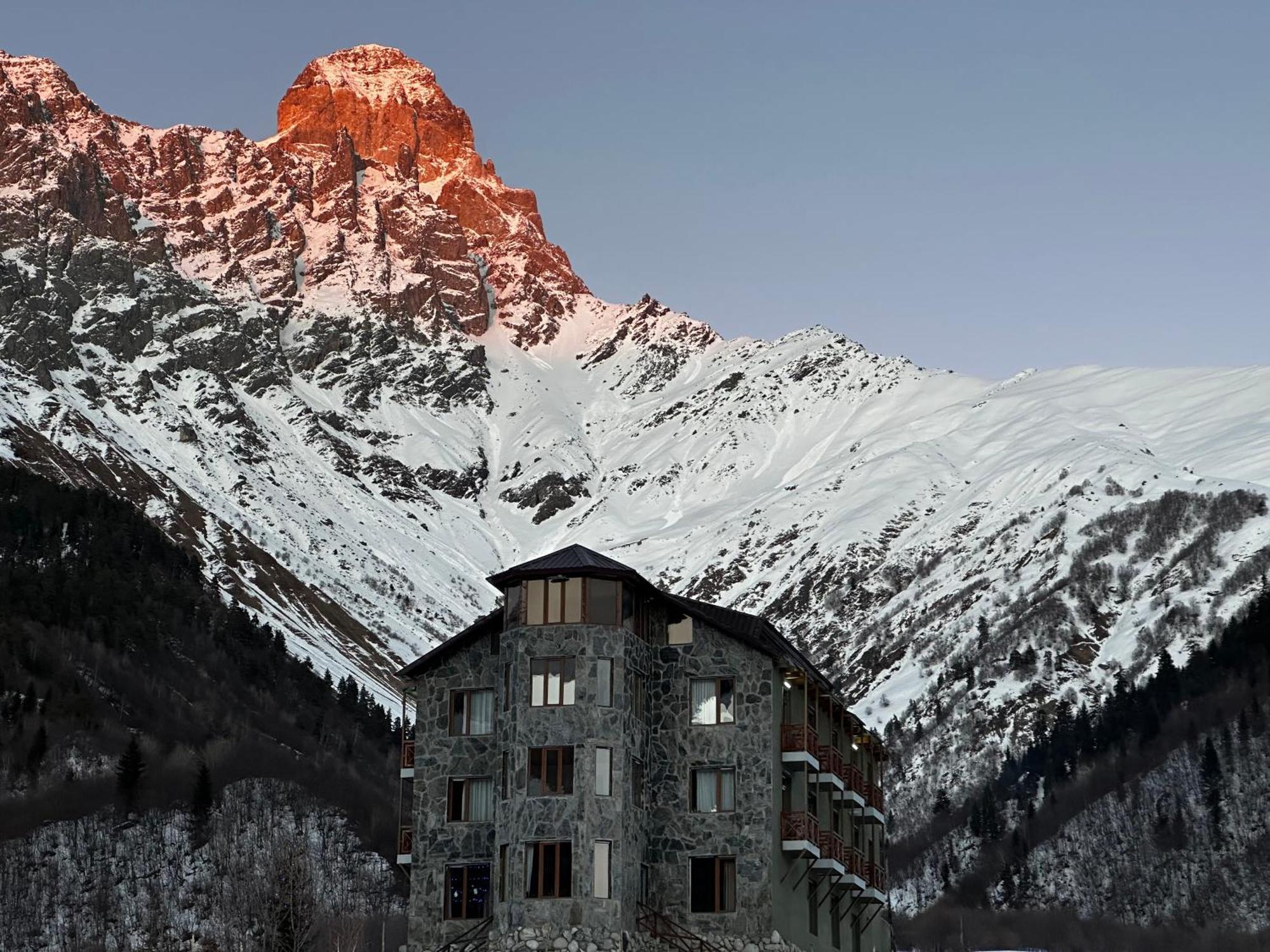 Hotel Lamala Mazeri Exterior foto